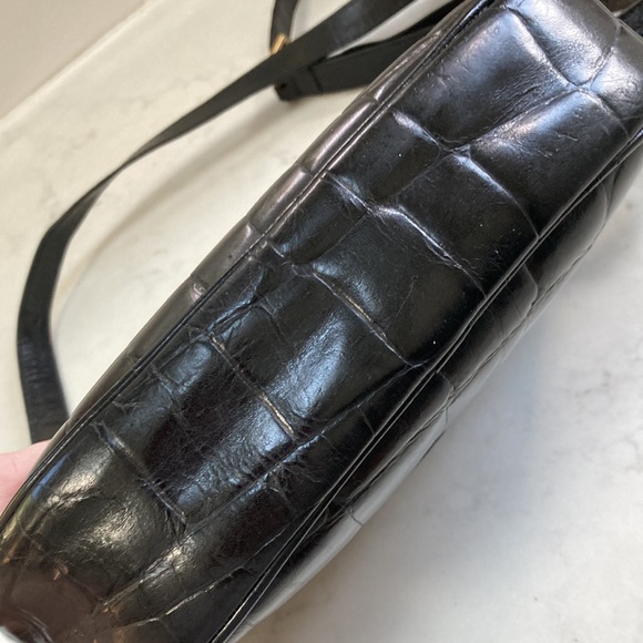 Furla Mock Croc crossbody in black - Picture 6 of 12